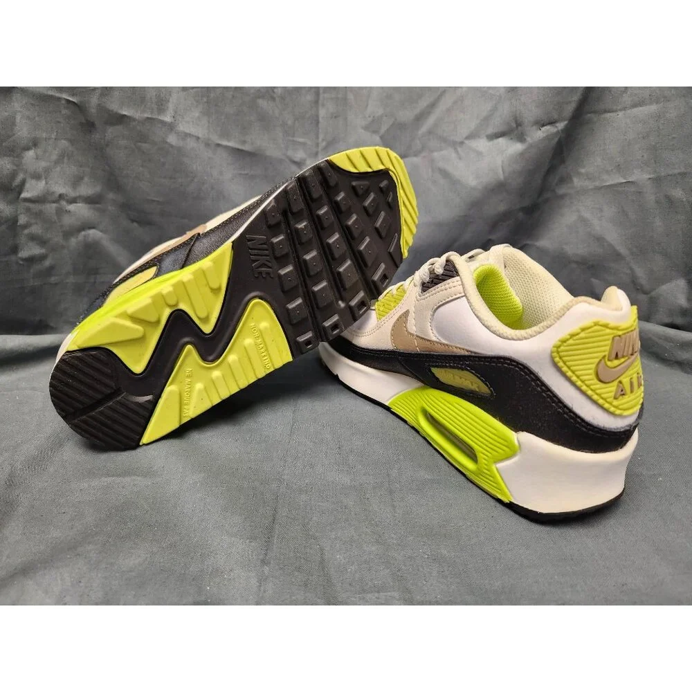 Nike Boys Air Max 90 (GS) Sneakers White Khaki Cyber Size 6 DISPLAY MODEL! - Picture 2 of 12